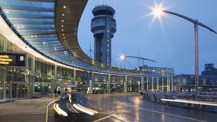 Montreal Airports Control Tower - ADM